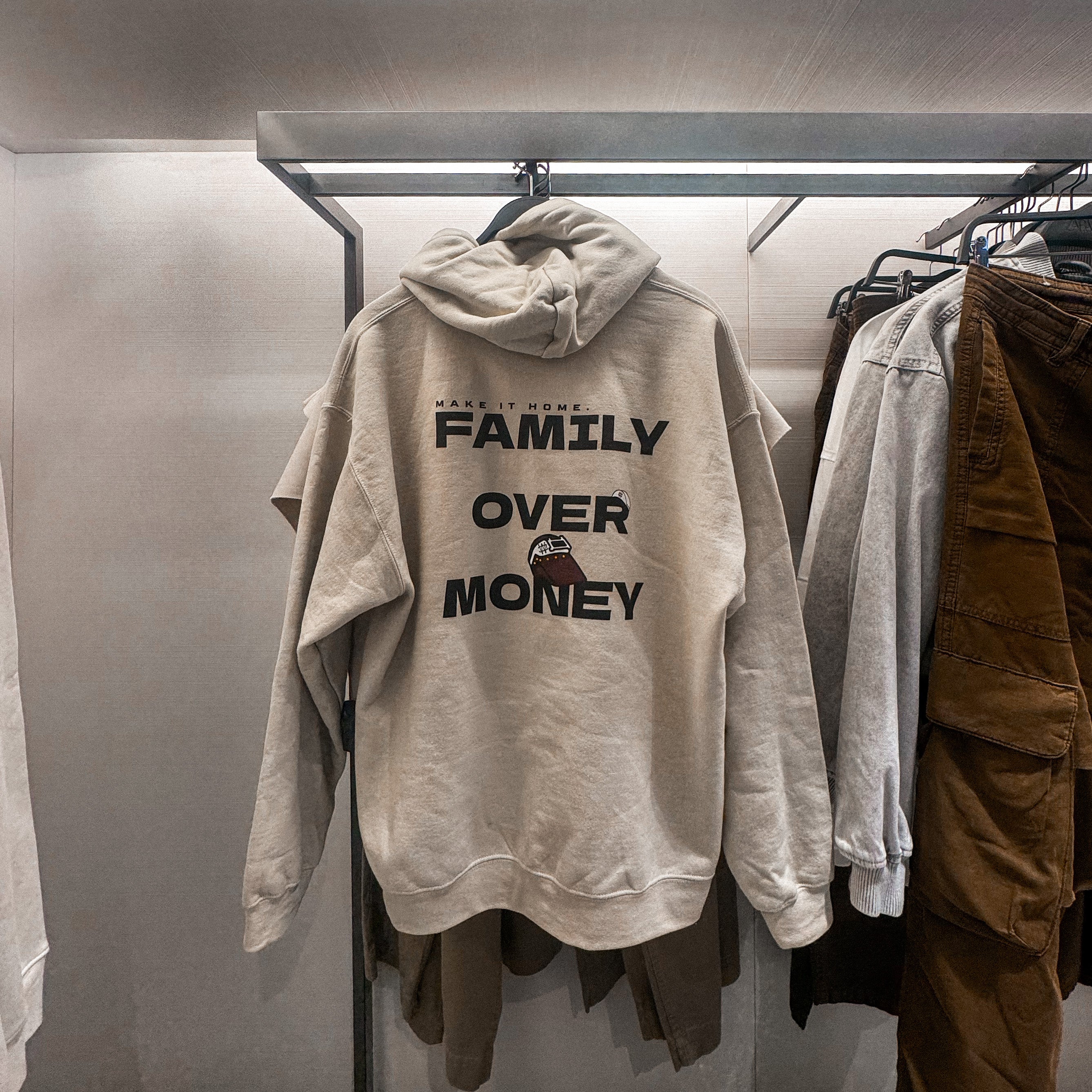 FAMILY OVER MONEY HOODIE WELDCULTURE